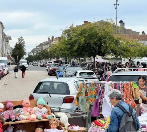 Grande brocante de l’avenue Lafayette