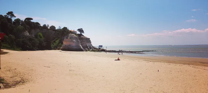 Plage des Nonnes à Meschers-sur-Gironde