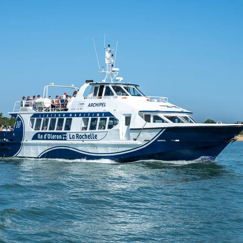 LIAISON MARITIME – La Rochelle vers L’île d’Ol ...