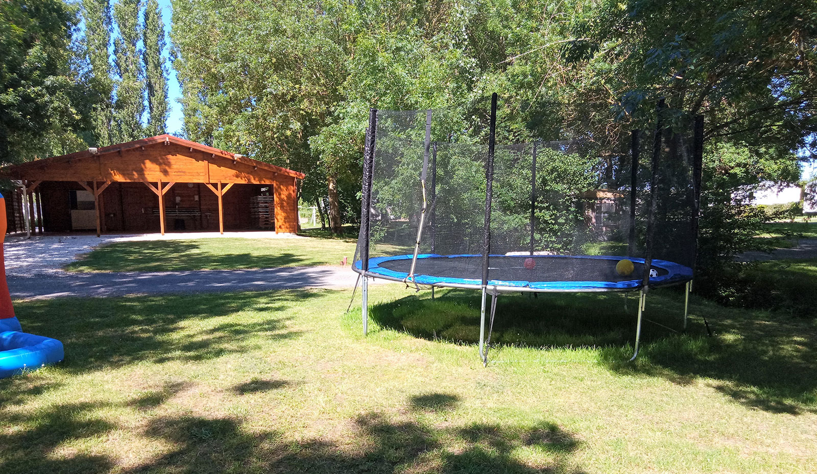 Camping La Cle Des Champs Arces Avis