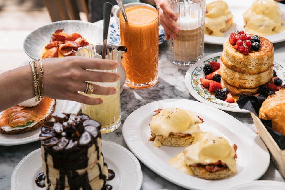 Chez Bob - Un bar à tapas incontournable avec rooftop à Saint-Palais ...