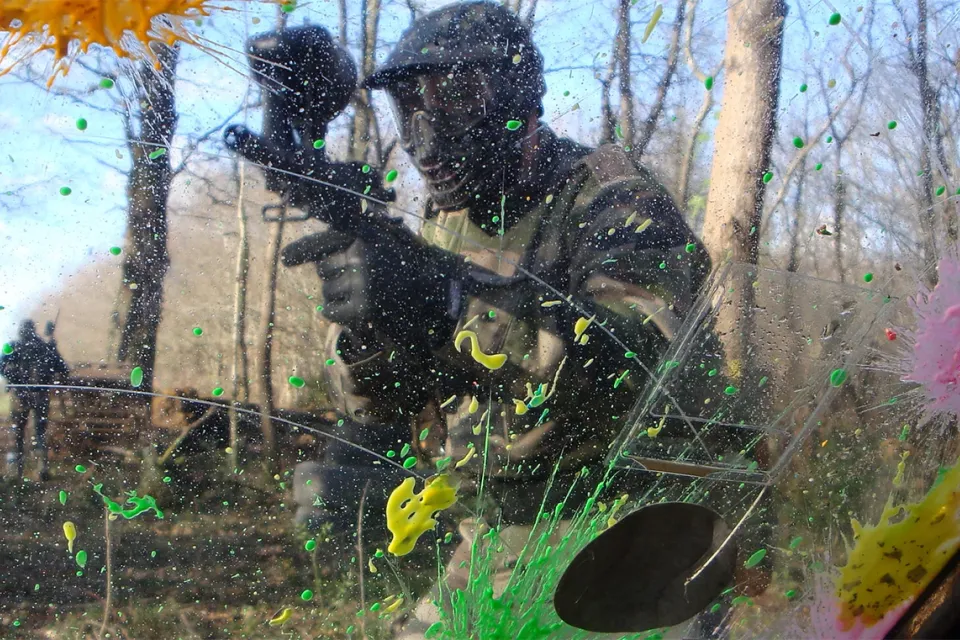 PAINTBALL 17
