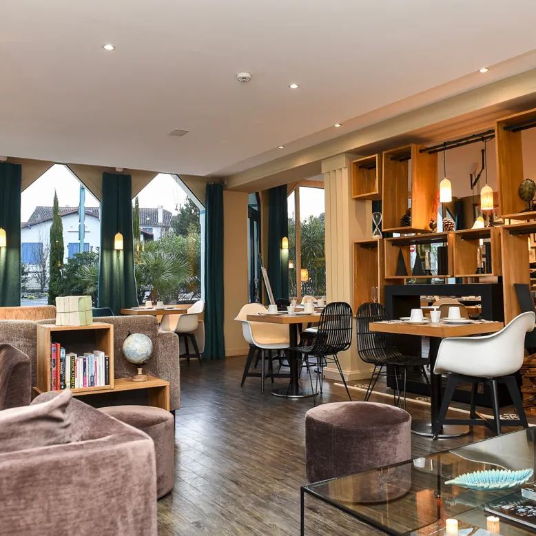 La Villa Ouest & Spa Royan Plage, The Original ...