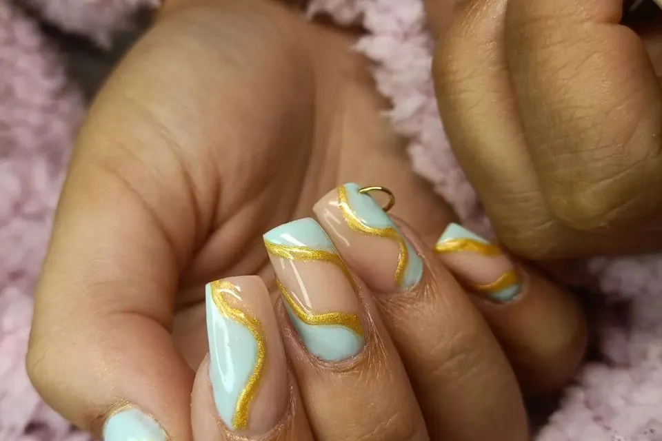 Virginails