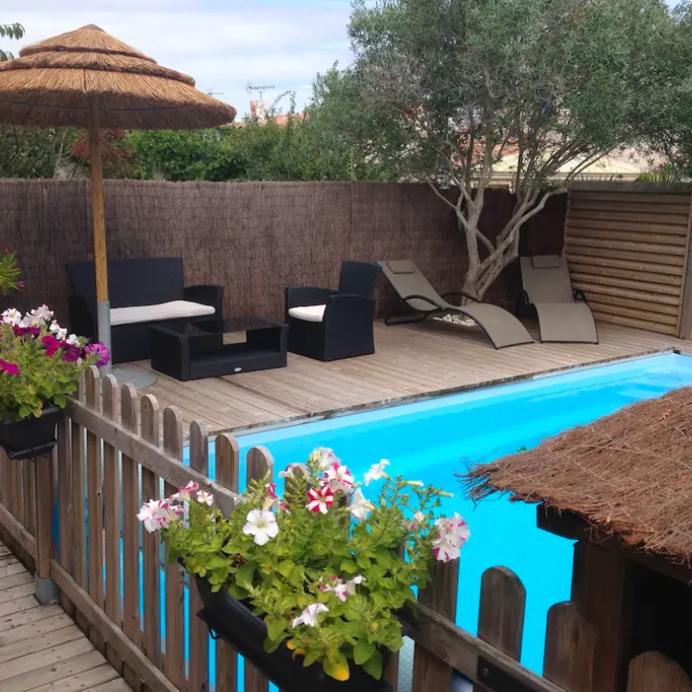 Cottage in the heart of Angoulins