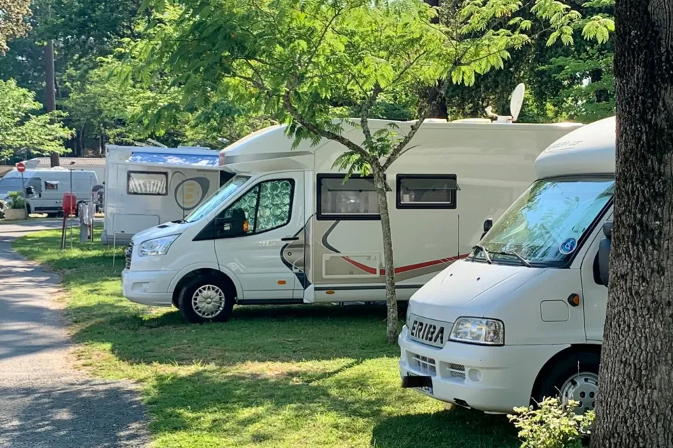 Camping Les Genêts