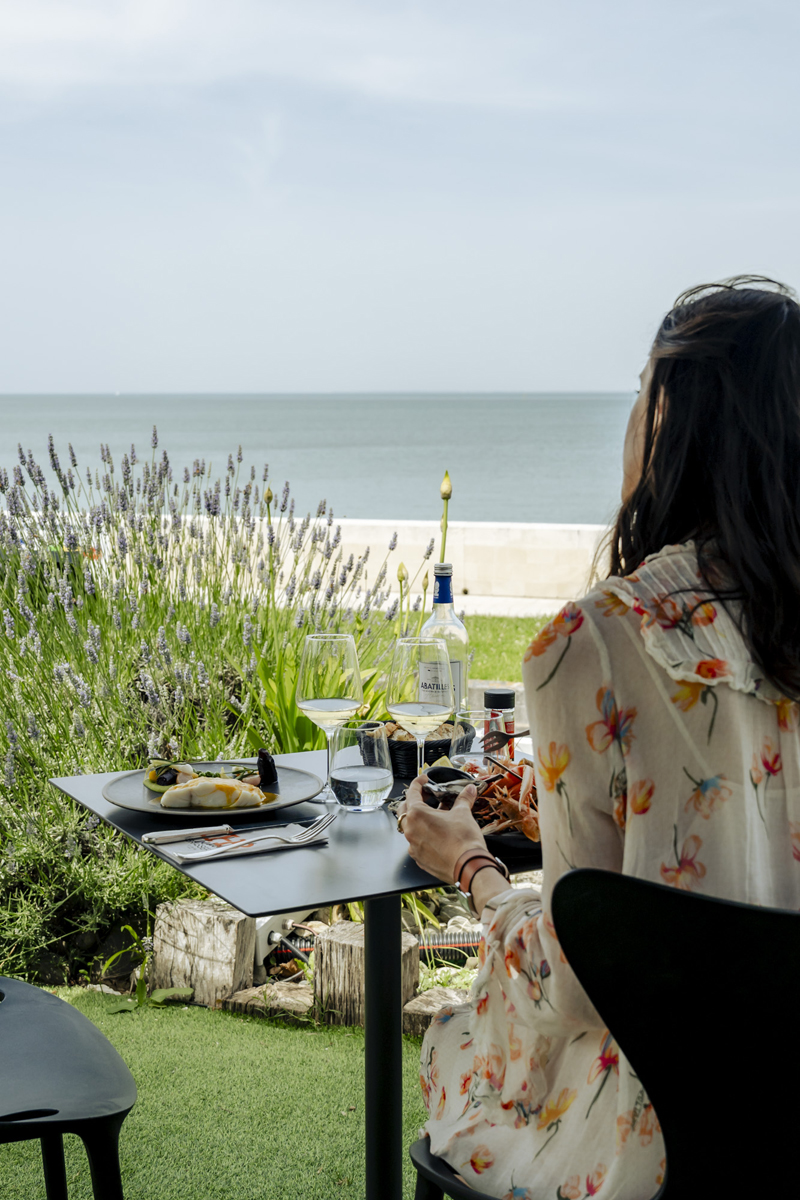 L'Armateur - Brasserie face à la mer sur l’Île de Ré