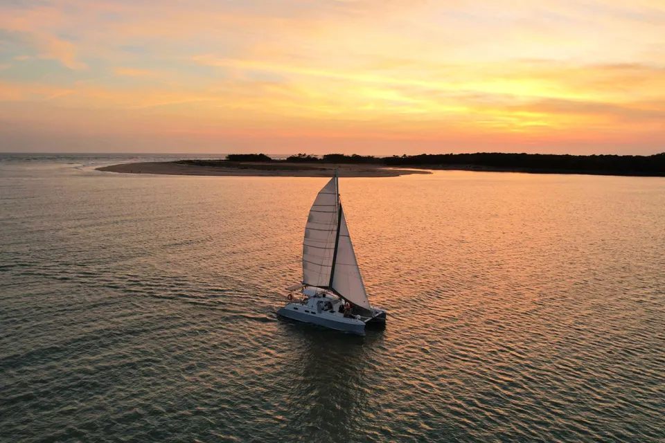Canopée Voile - Croisières en catamaran
