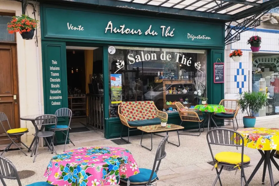 Autour du thé