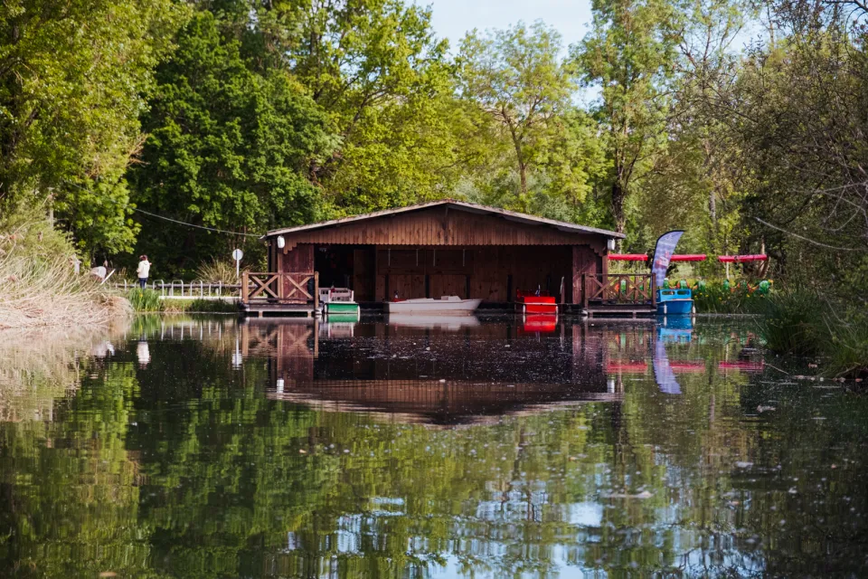 Au bord du Lac