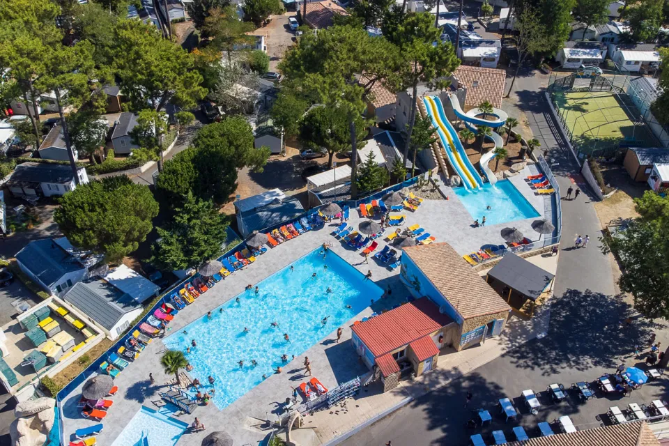 Camping Le Dauphin