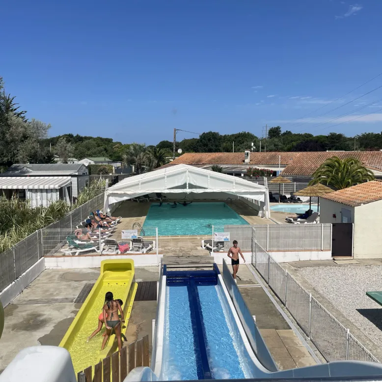 Camping Aqua 3 Masses