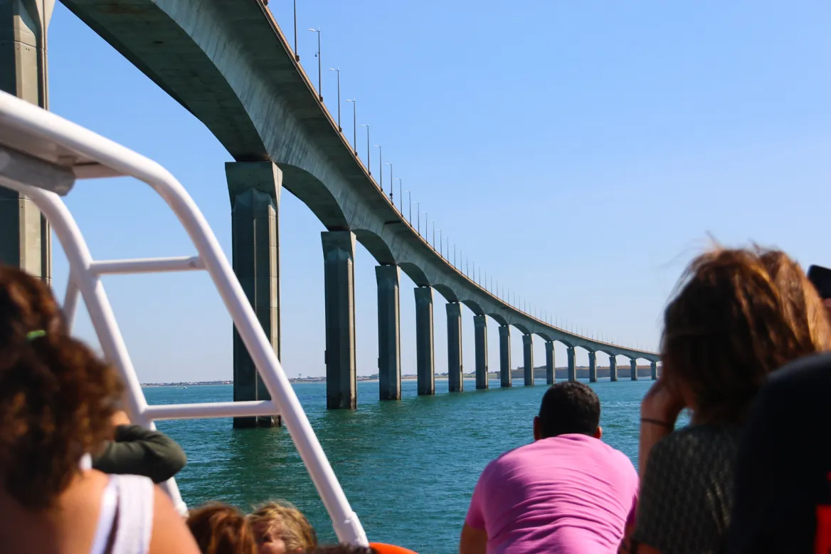 Under the bridge to the Île de Ré