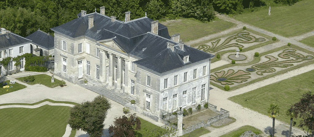 Buzay Castle