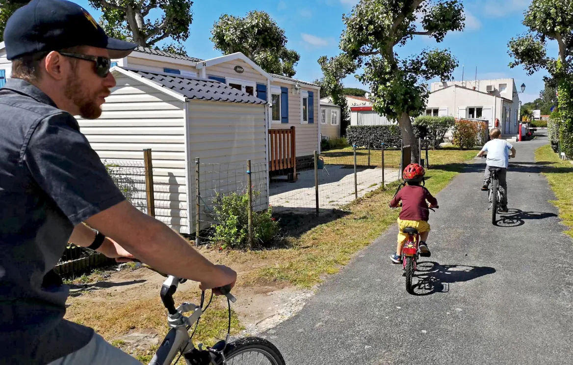 family cycling