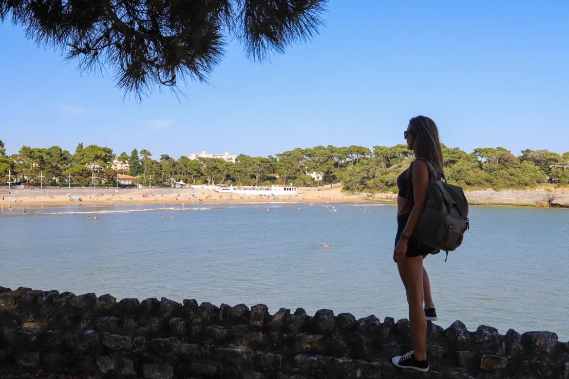 Nauzan Bay
