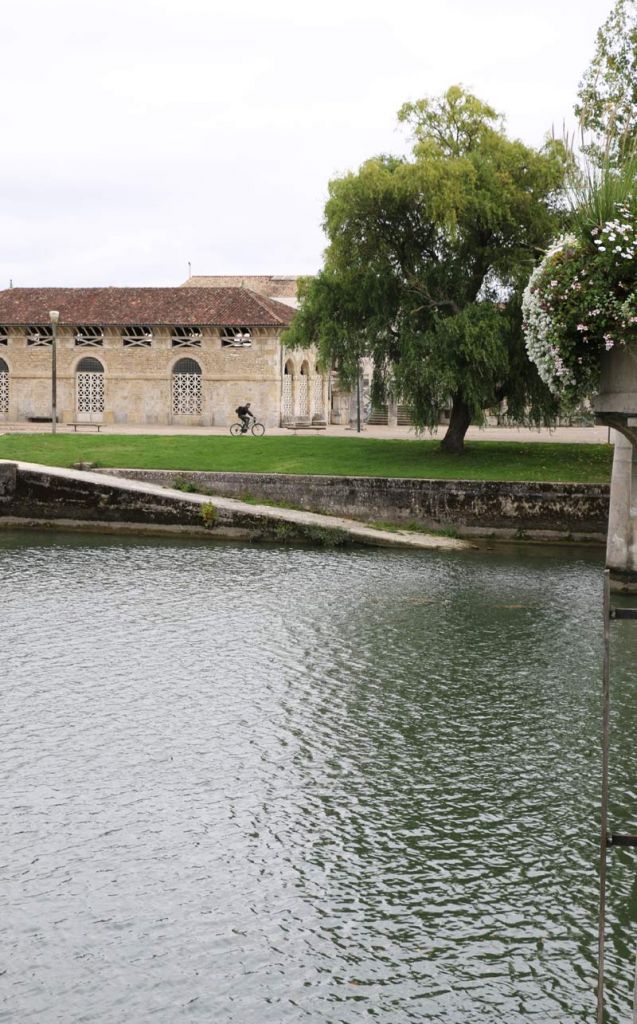 Saintes
