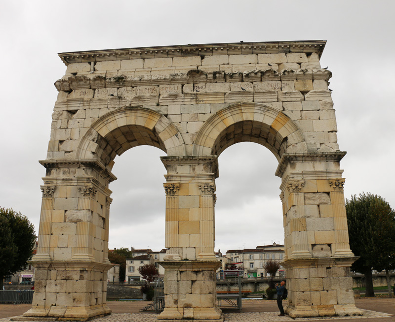 Saintes