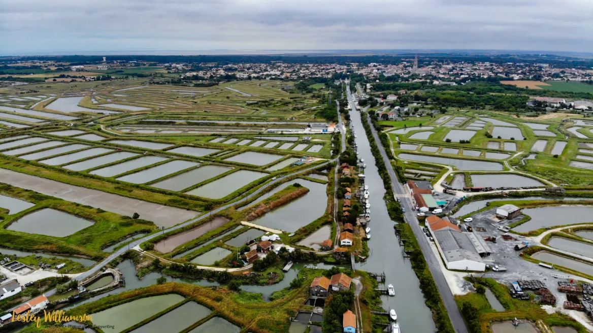 The village of Marennes Oléron and its refining basins