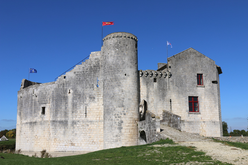 Château-Fort de Saint-Jean-dAngle 