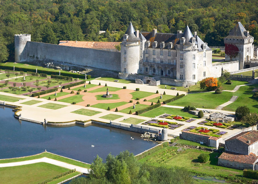 Roche Courbon Castle