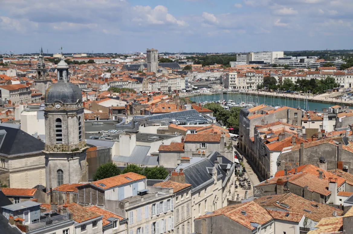 La Rochelle on foot Lesley Williamson