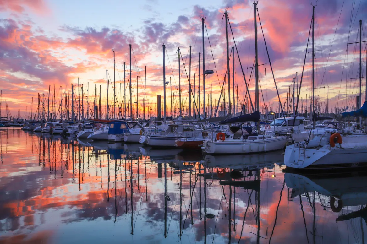 La Rochelle on Foot Lesley Williamson