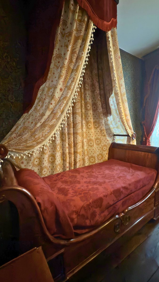 Pierre Loti House Grandmothers' Room