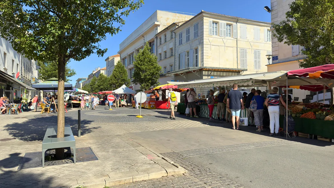 Rochefort Market stalls