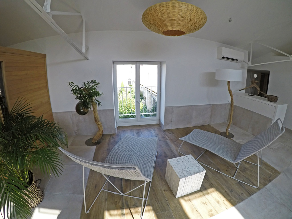 Spa vue sur le jardin