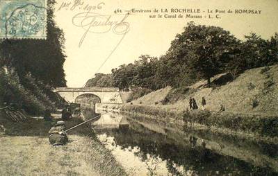 Une ancienne photo du canal à Marans