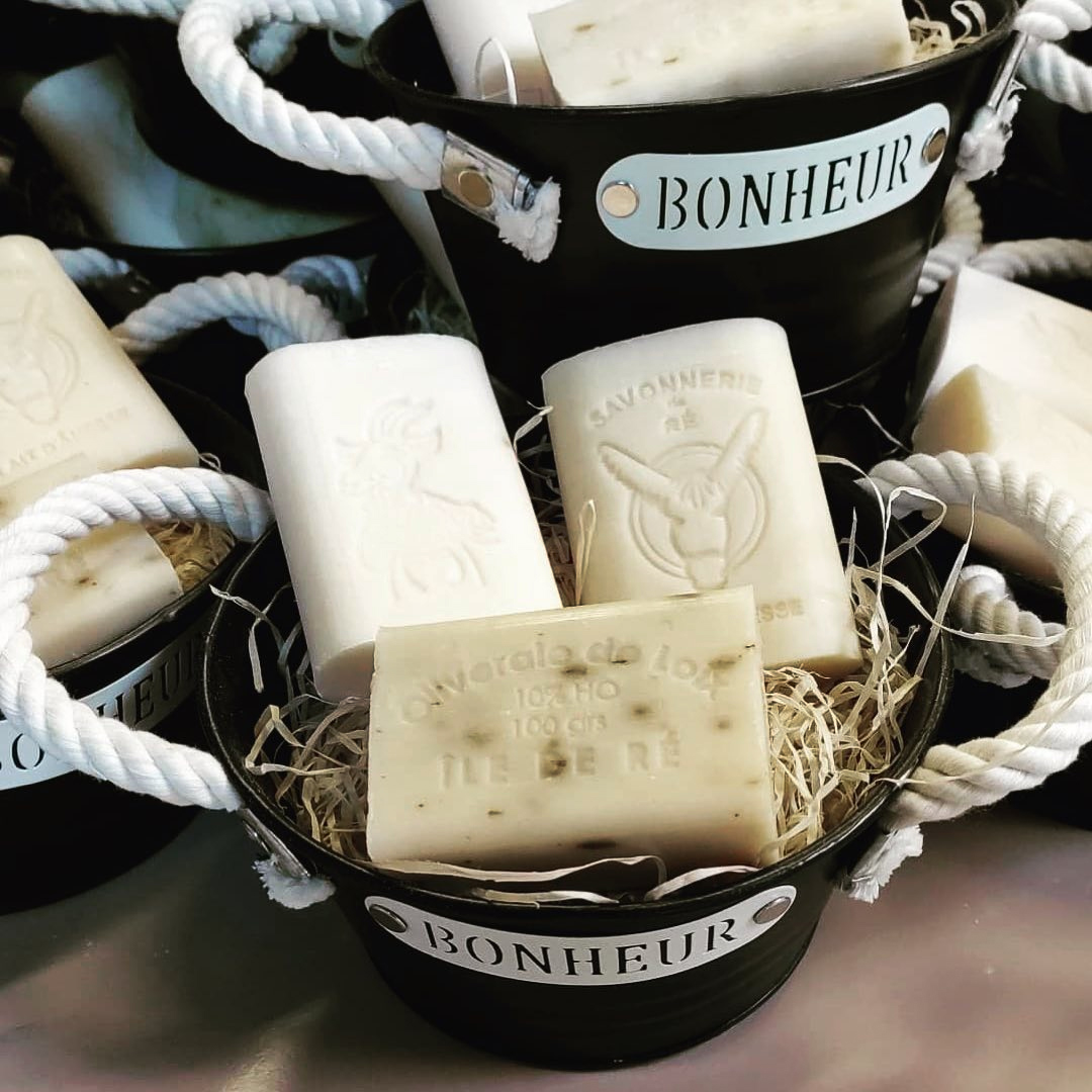 Loix and Soaps