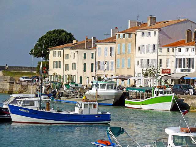 port of the island of re